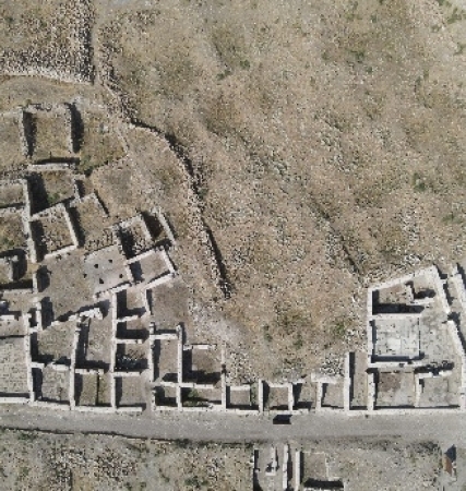 Ani Selçuklu Konutları ve Çarşısı