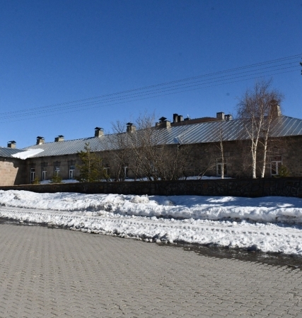 Sarıkamış Eski Ordu Evi Binası (Fevzi Çakmak İlkokul Binası)