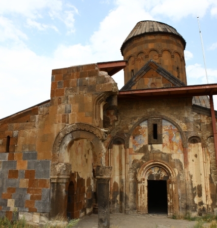 Ani Tigran Honentz Kilisesi (Resimli Kilise)